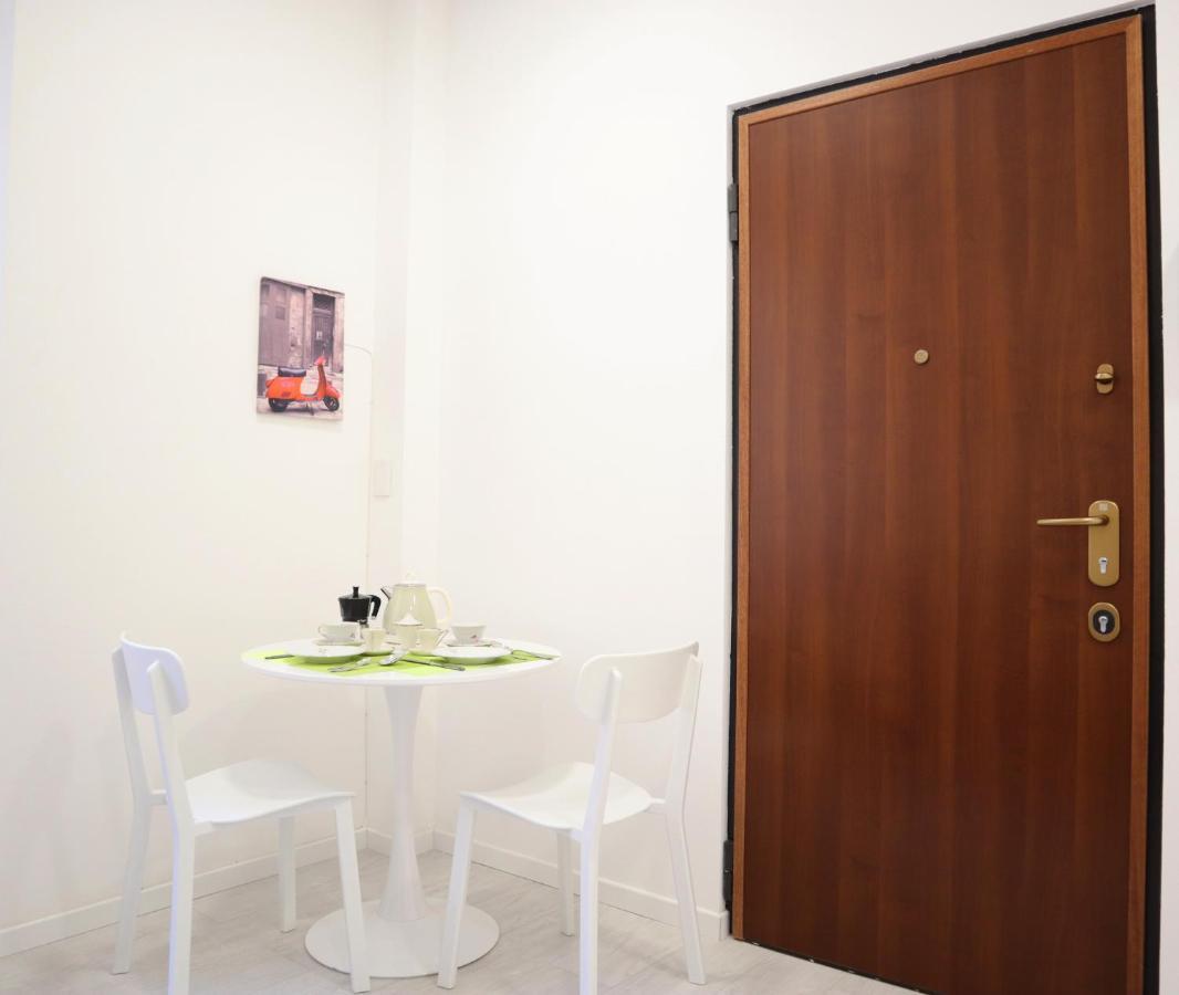 Navigli Tiny Bright House Apartment Milan Luaran gambar