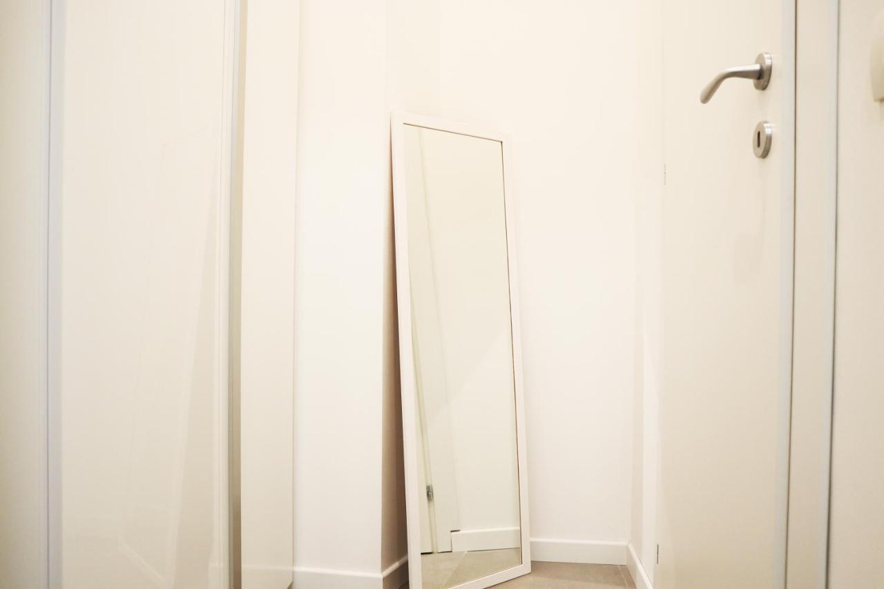 Navigli Tiny Bright House Apartment Milan Luaran gambar